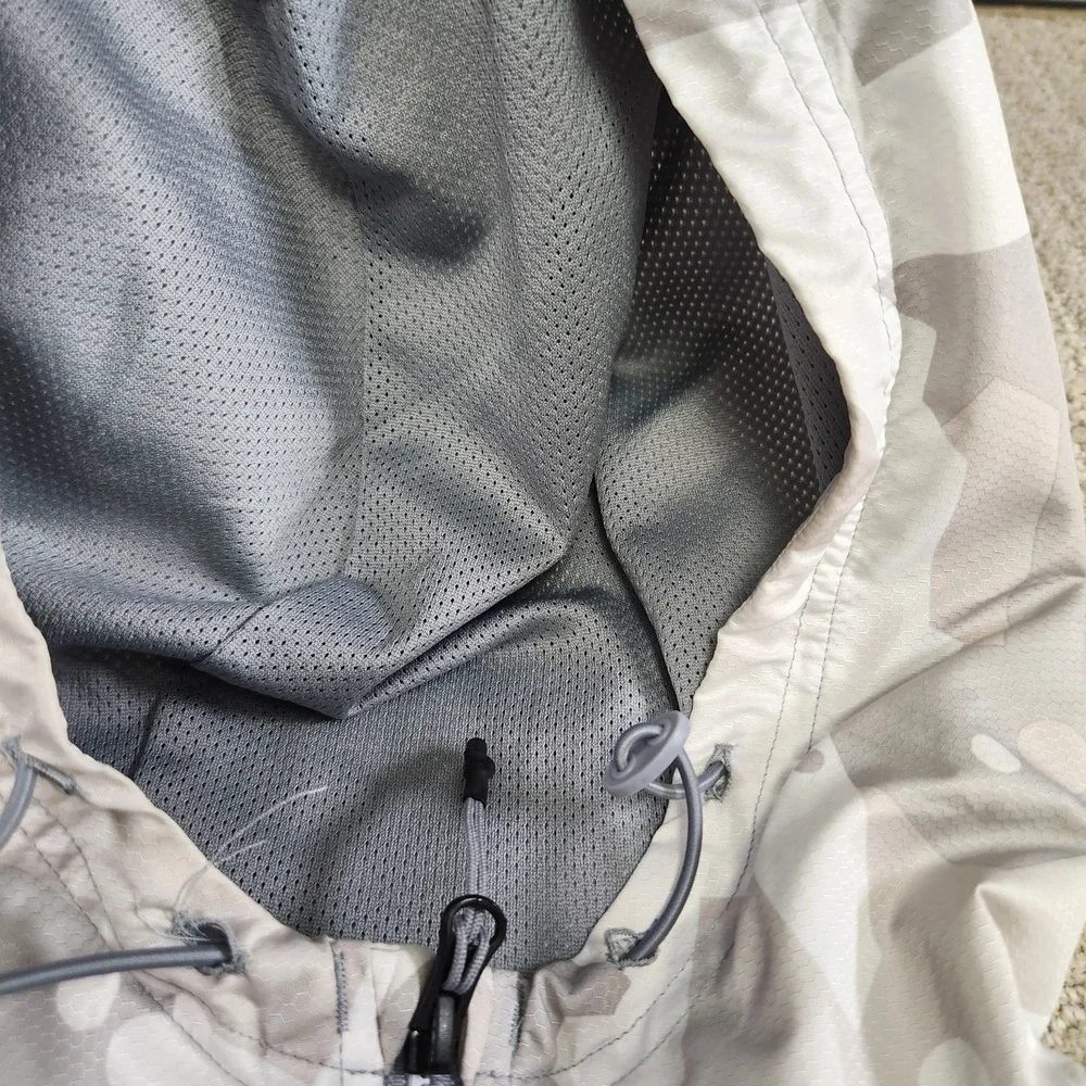 Under Armour Jacket Men Medium Sportstyle Storm Windbreaker White Camo Mesh Line